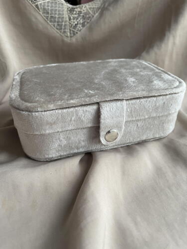 Jewelry Oblong Box - Sand