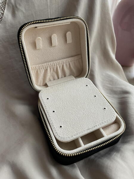 Jewelry Square Box w. mirror - Beige