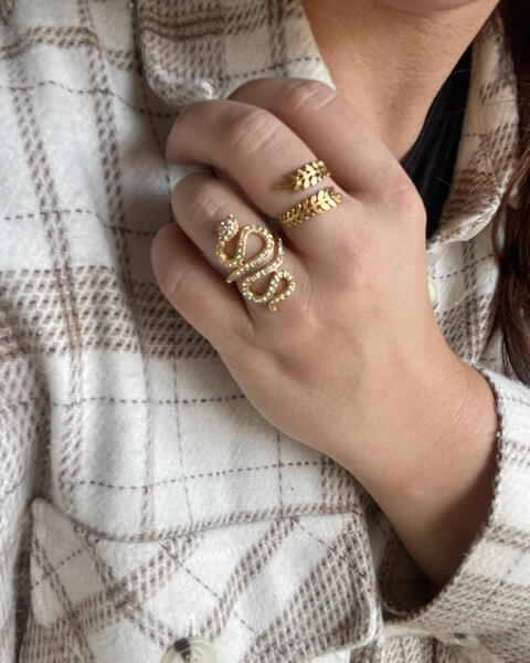 Shiny Snake Ring